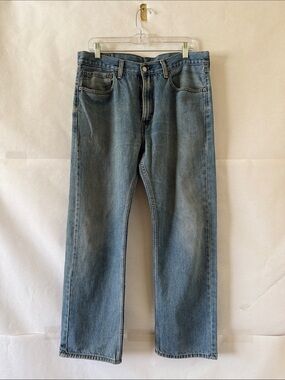 Levi's 505 Men's Jeans Size 35x30 35x29 Light Wash Straight Leg Classic Denim